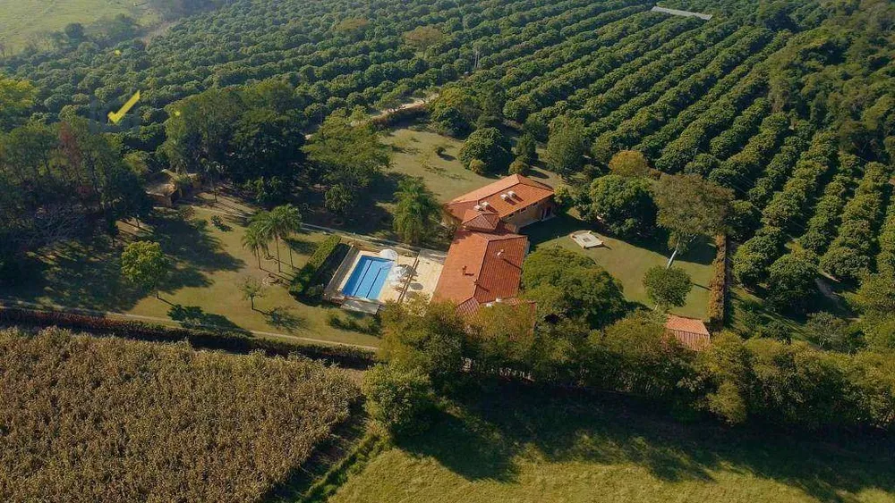 Sítio, 6 quartos, 24 hectares - Foto 1