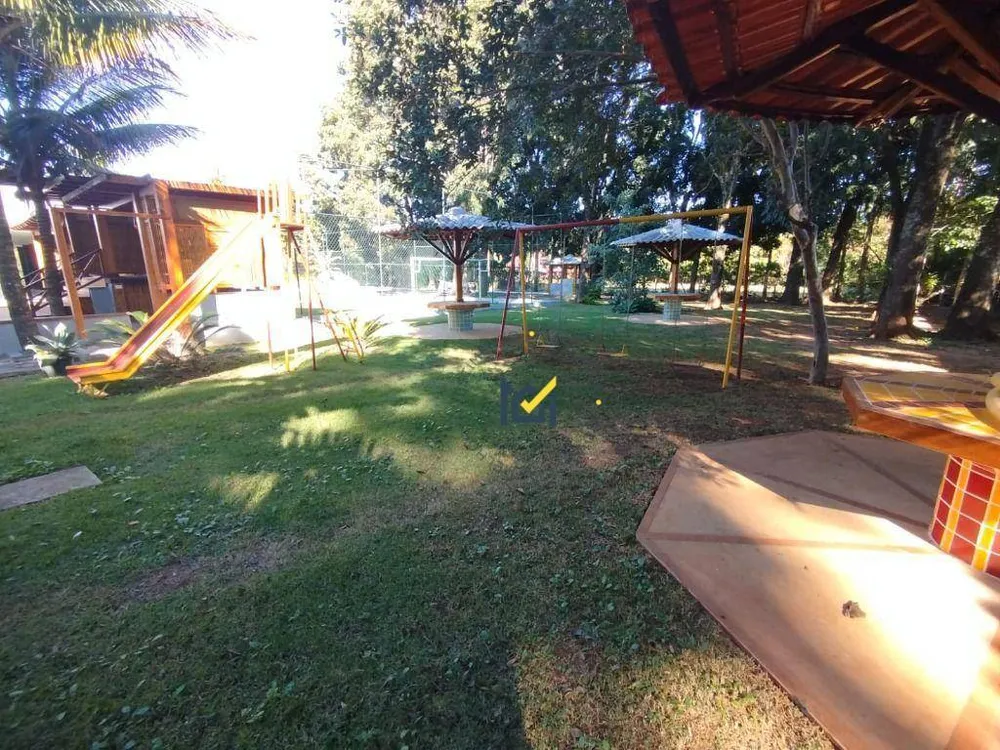 Chácara, 3 quartos, 3000 m² - Foto 1
