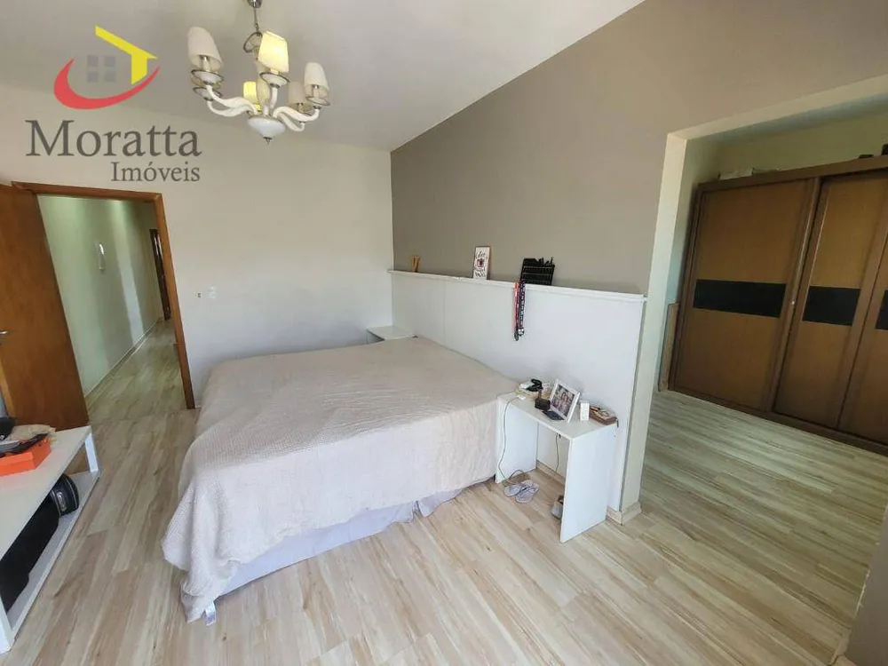 Casa, 3 quartos, 179 m² - Foto 1