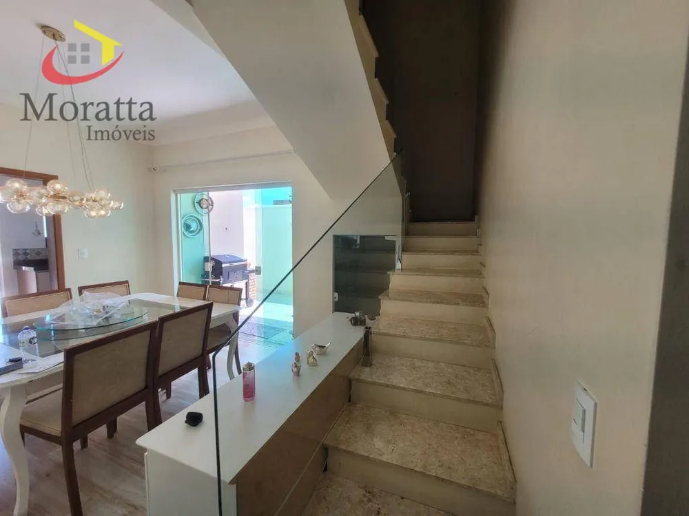 Casa, 3 quartos, 179 m² - Foto 2