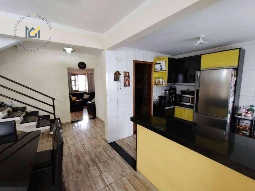 Casa, 3 quartos, 172 m² - Foto 2