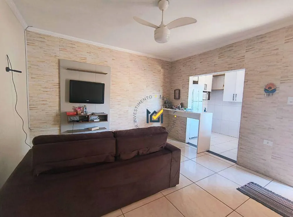 Casa, 3 quartos, 132 m² - Foto 1