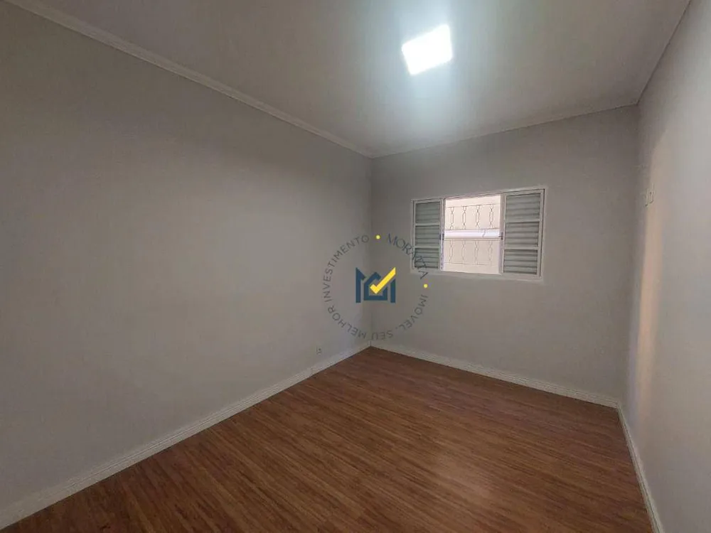 Casa, 3 quartos, 212 m² - Foto 1
