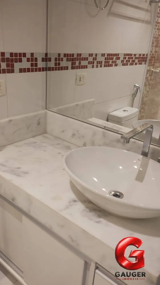 Apartamento, 3 quartos, 75 m² - Foto 1