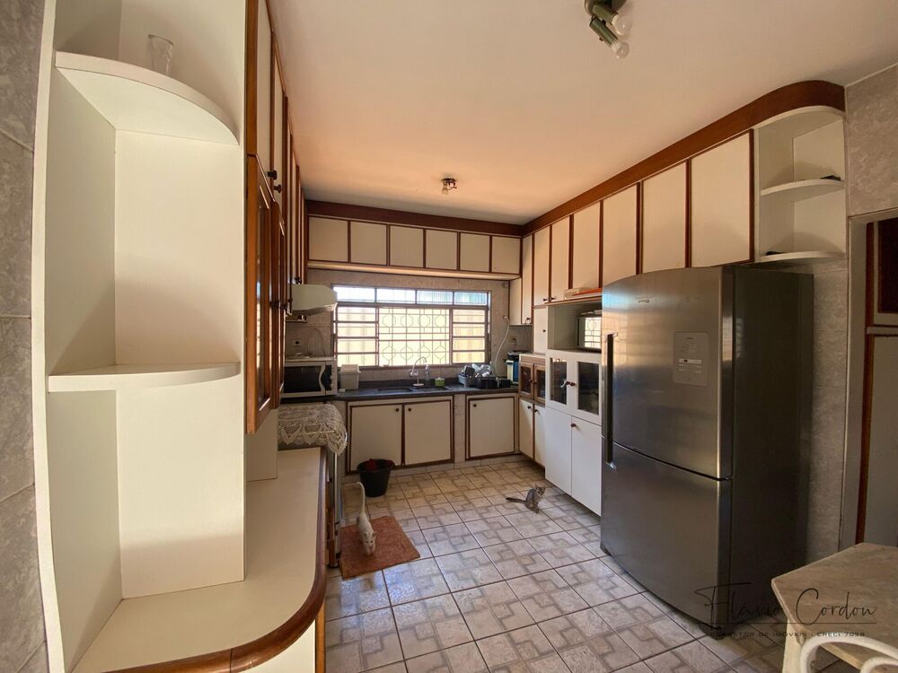 Sobrado, 4 quartos, 381 m² - Foto 9