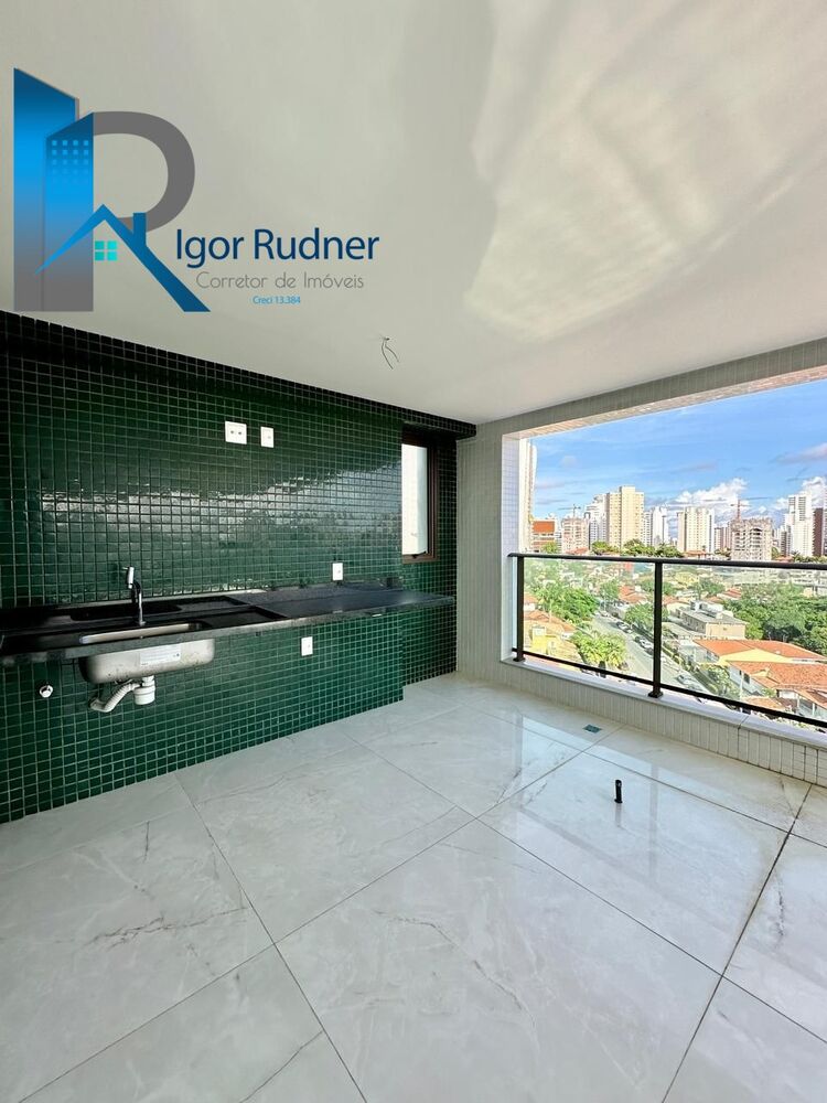 Apartamento à venda com 3 quartos, 212m² - Foto 2