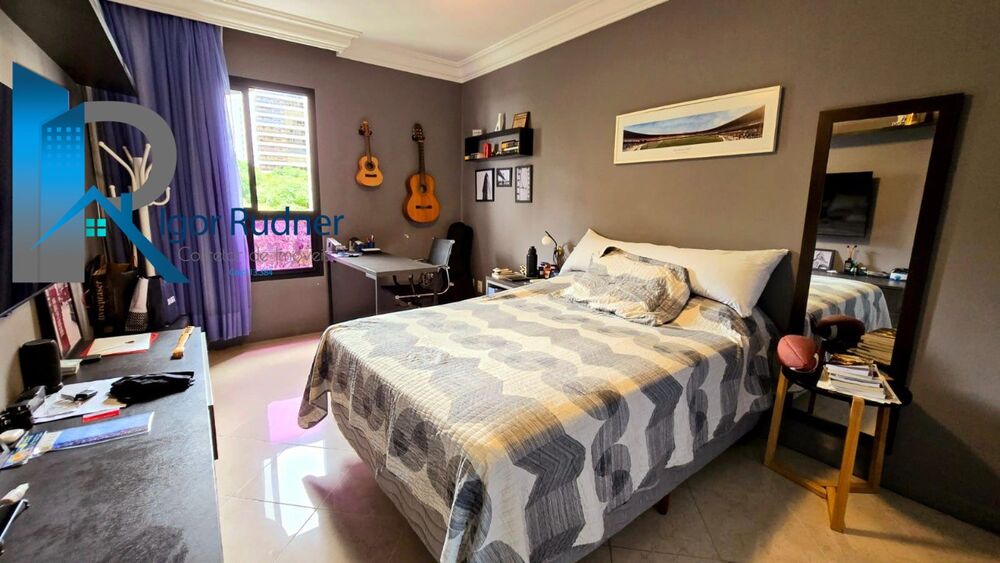Apartamento à venda com 4 quartos, 340m² - Foto 13