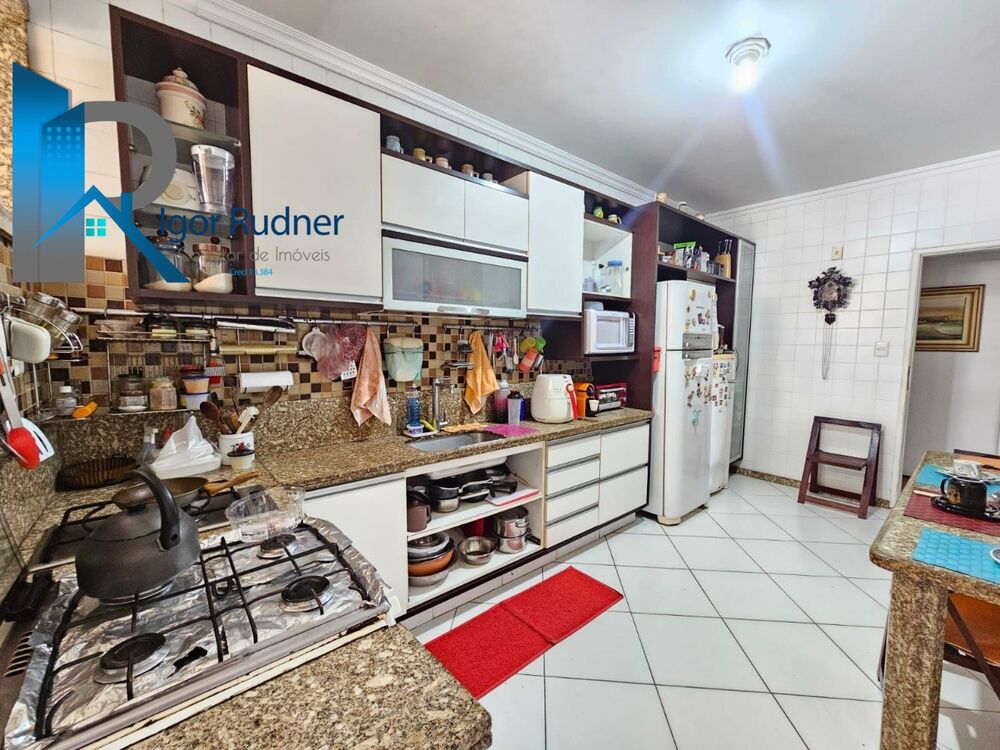 Apartamento à venda com 4 quartos, 243m² - Foto 24