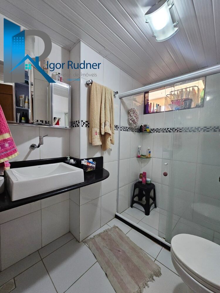 Apartamento à venda com 4 quartos, 243m² - Foto 8