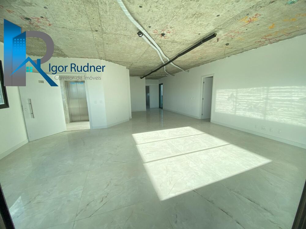 Apartamento à venda com 4 quartos, 212m² - Foto 6