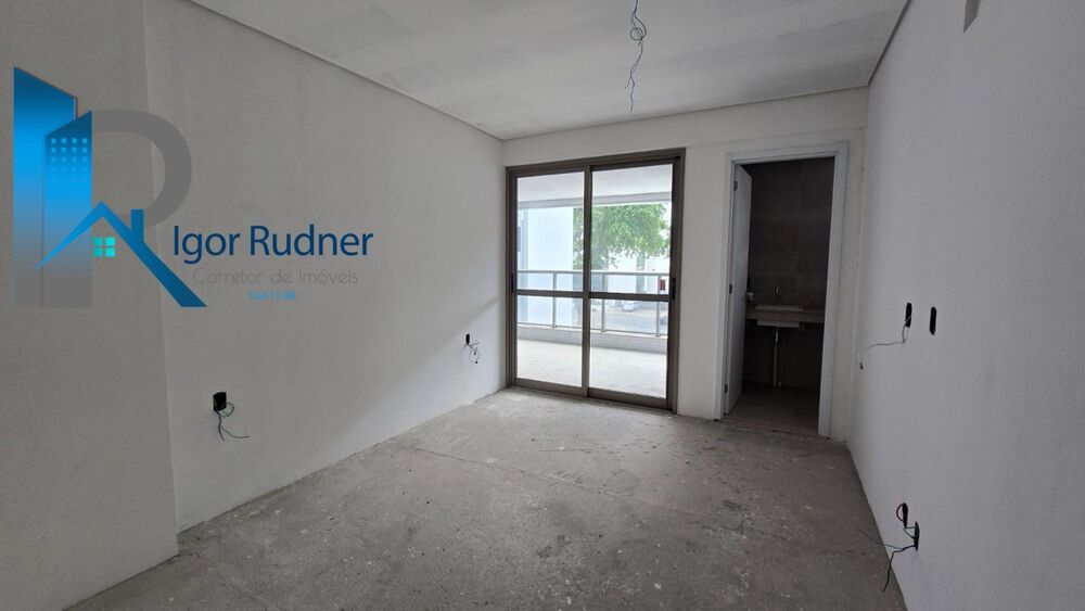 Apartamento à venda com 4 quartos, 303m² - Foto 10
