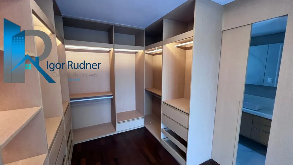 Cobertura, 4 quartos, 241 m² - Foto 5