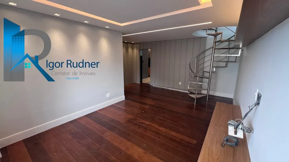 Cobertura, 4 quartos, 241 m² - Foto 2
