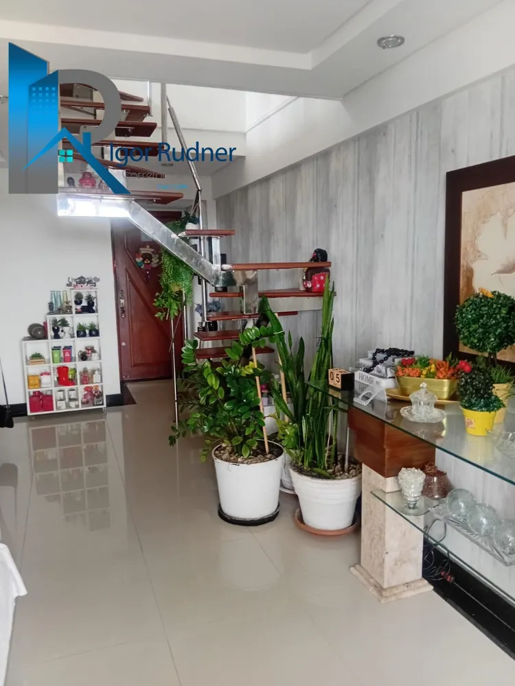 Cobertura, 5 quartos, 207 m² - Foto 3