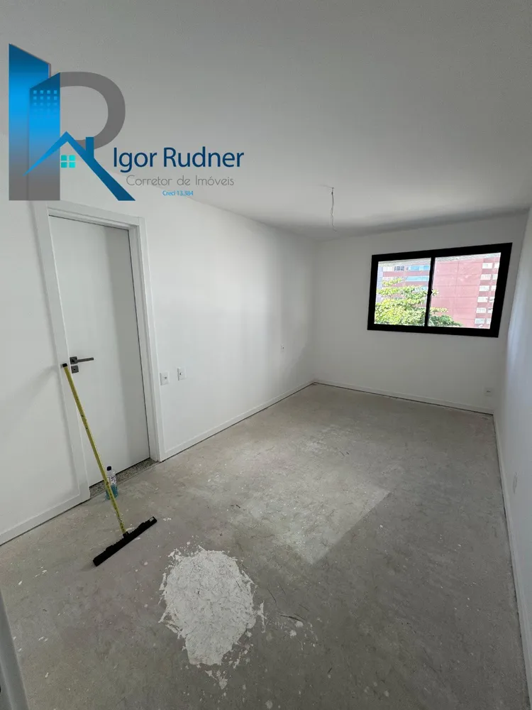 Apartamento, 4 quartos, 250 m² - Foto 12