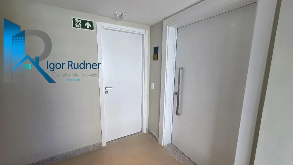 Apartamento, 4 quartos, 221 m² - Foto 1