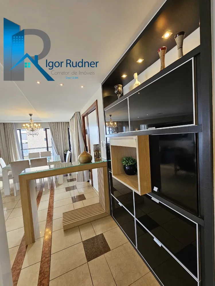 Apartamento, 4 quartos, 205 m² - Foto 2