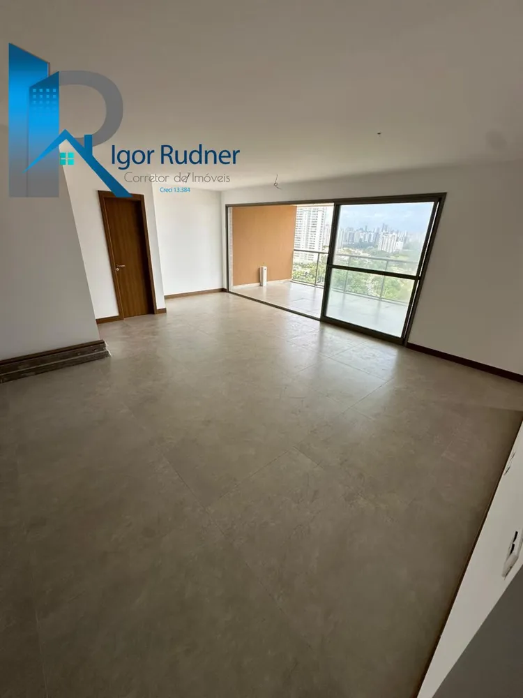 Apartamento, 3 quartos, 154 m² - Foto 2