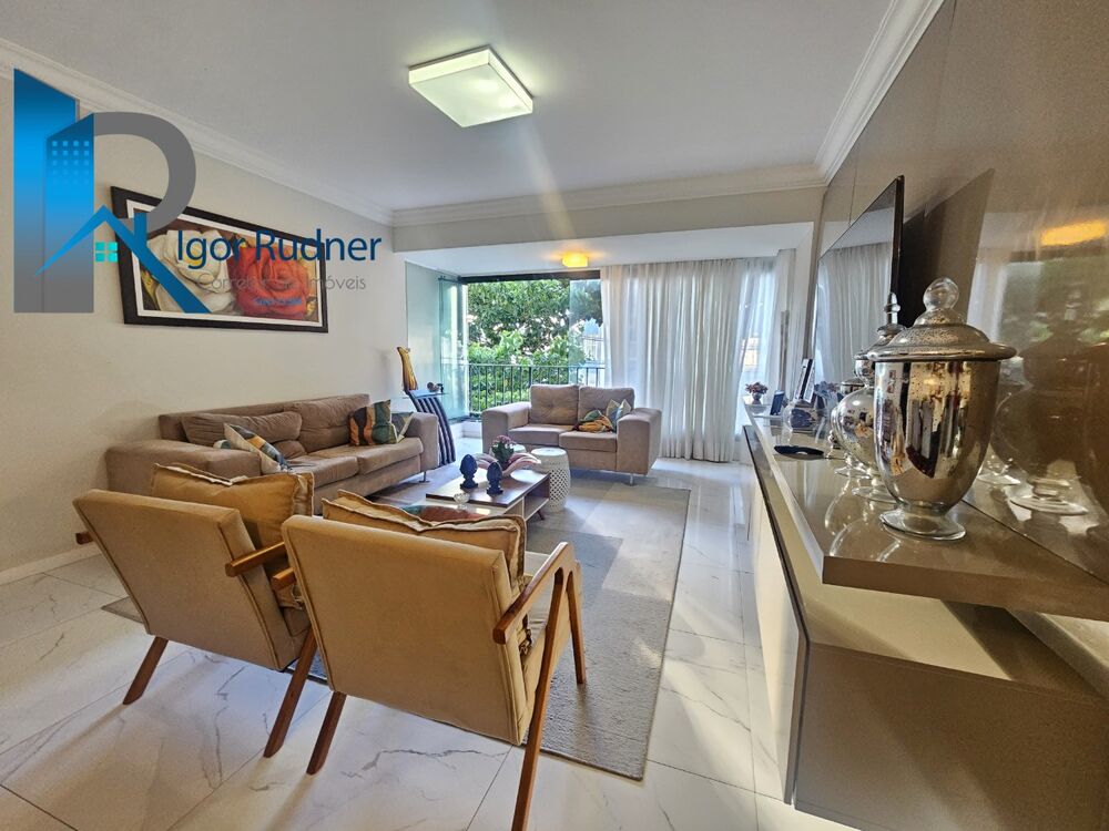 Apartamento à venda com 4 quartos, 160m² - Foto 2