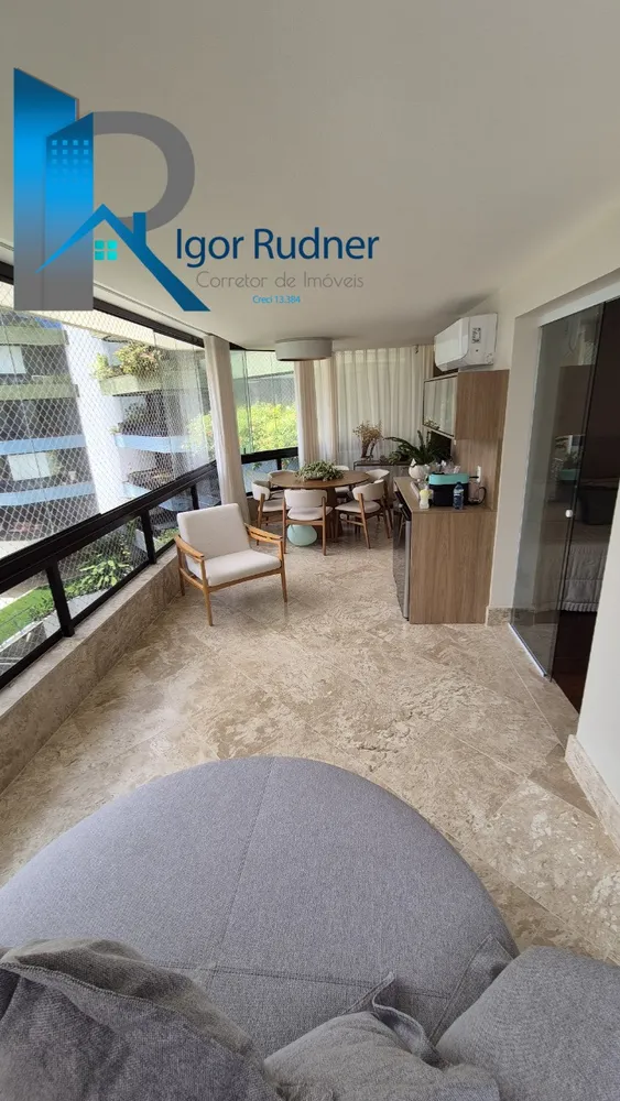 Apartamento, 3 quartos, 250 m² - Foto 2