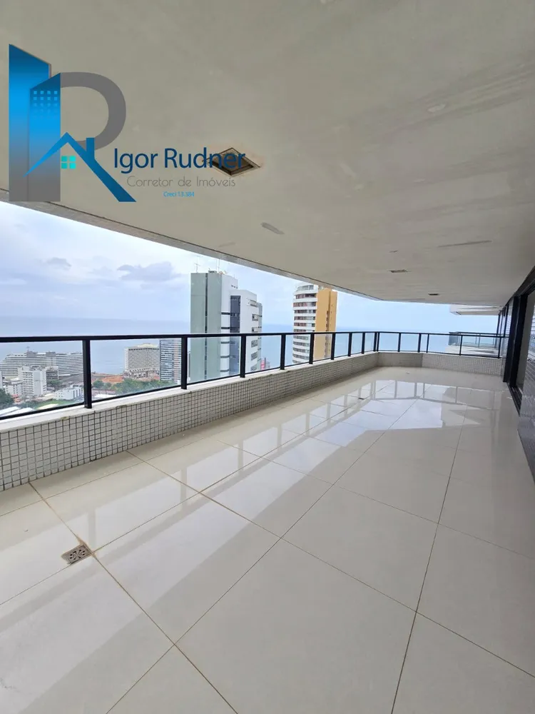 Apartamento, 3 quartos, 275 m² - Foto 1