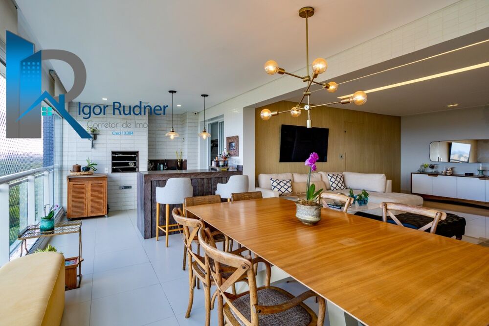 Apartamento à venda com 3 quartos, 172m² - Foto 2