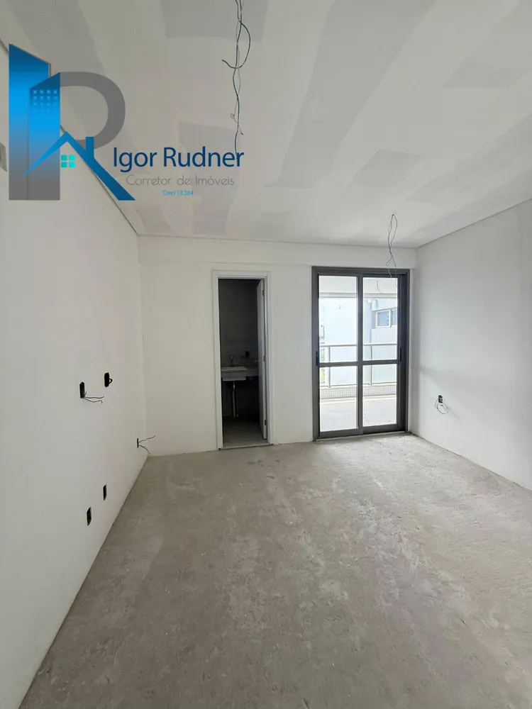 Apartamento, 4 quartos, 245 m² - Foto 11