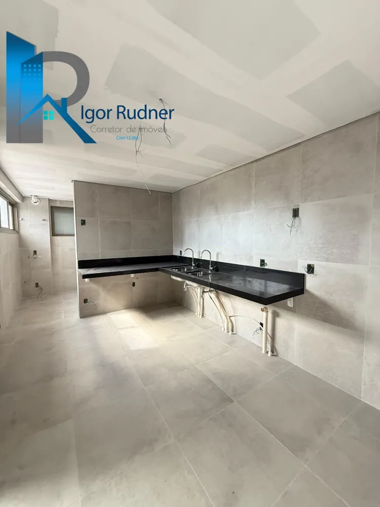 Apartamento, 4 quartos, 245 m² - Foto 14