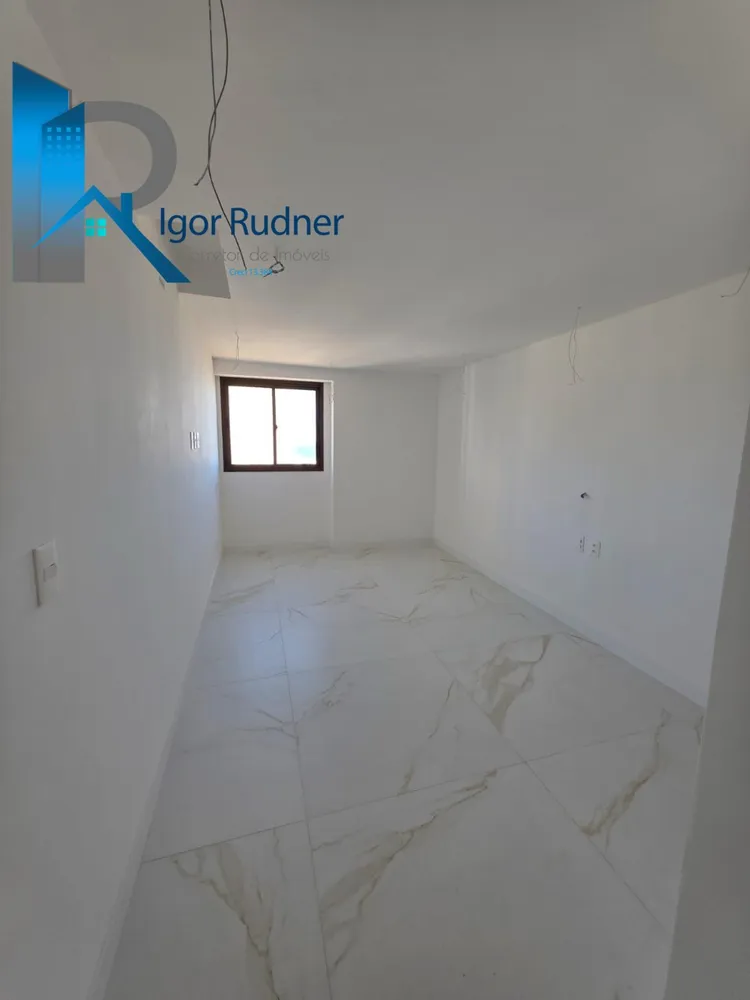 Apartamento, 3 quartos, 250 m² - Foto 1