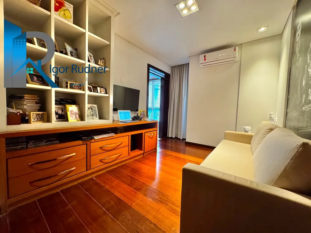 Apartamento, 3 quartos, 181 m² - Foto 1