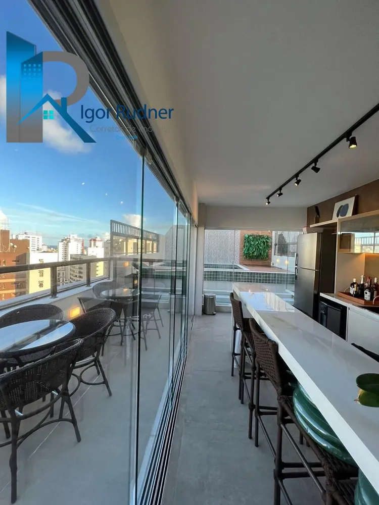 Cobertura, 3 quartos, 213 m² - Foto 5