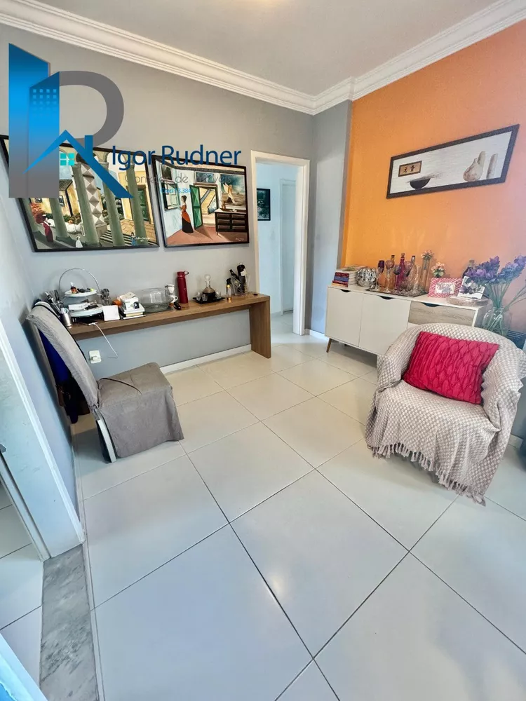 Apartamento à venda com 3 quartos, 104m² - Foto 3