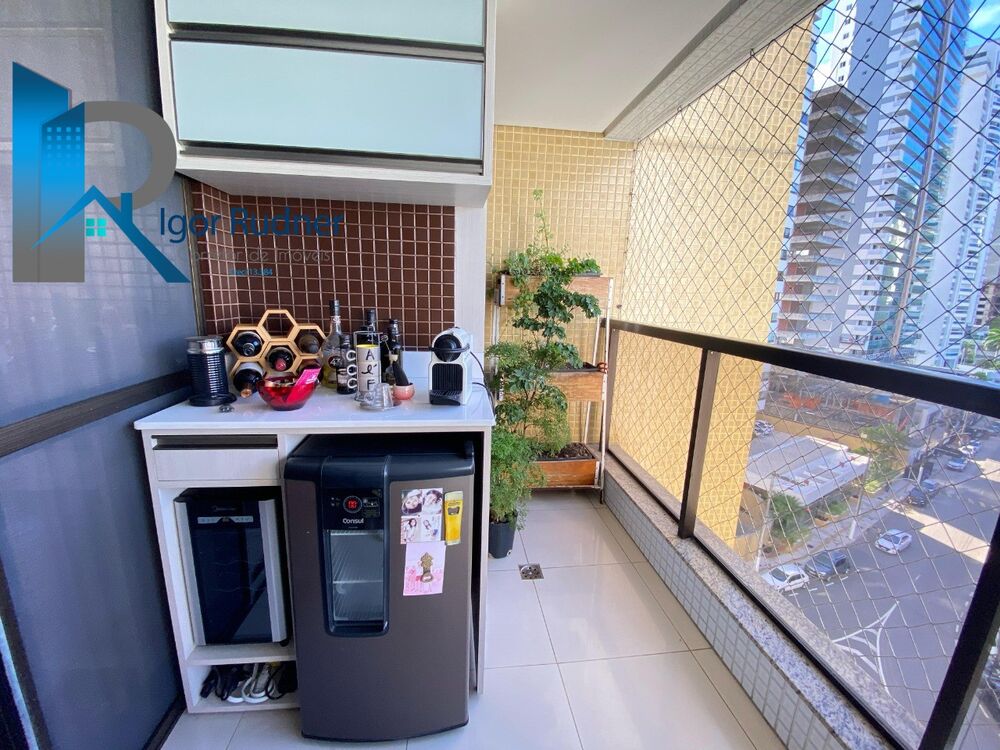 Apartamento à venda com 3 quartos, 136m² - Foto 4