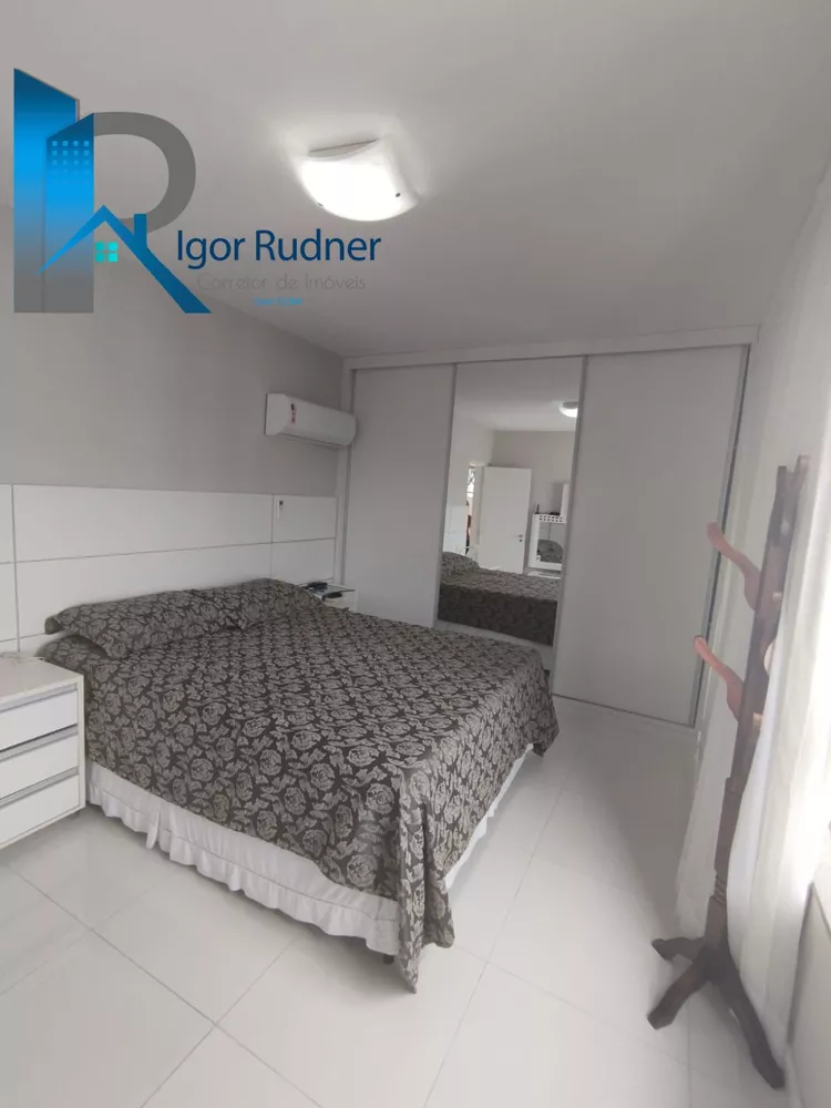 Cobertura, 3 quartos, 211 m² - Foto 19