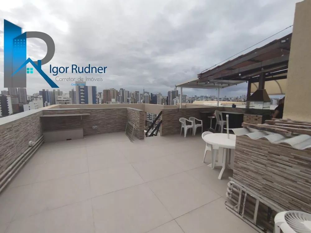 Cobertura, 3 quartos, 211 m² - Foto 3