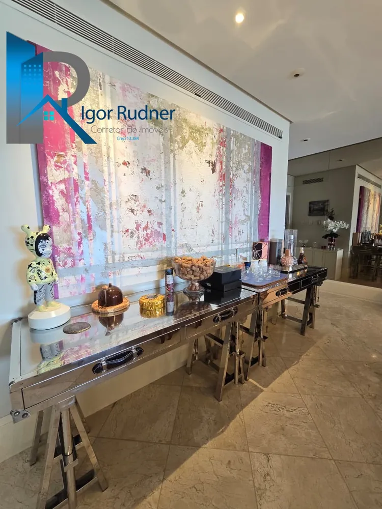 Apartamento, 3 quartos, 273 m² - Foto 2