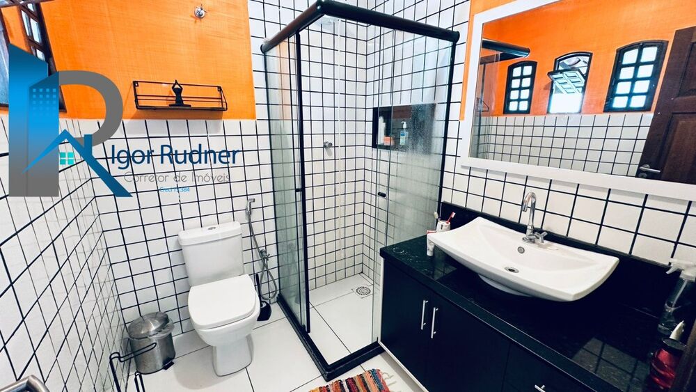 Casa, 4 quartos, 240 m² - Foto 20