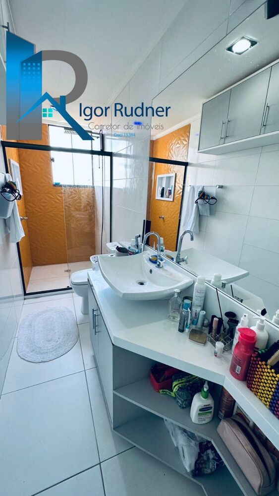 Casa, 4 quartos, 240 m² - Foto 17