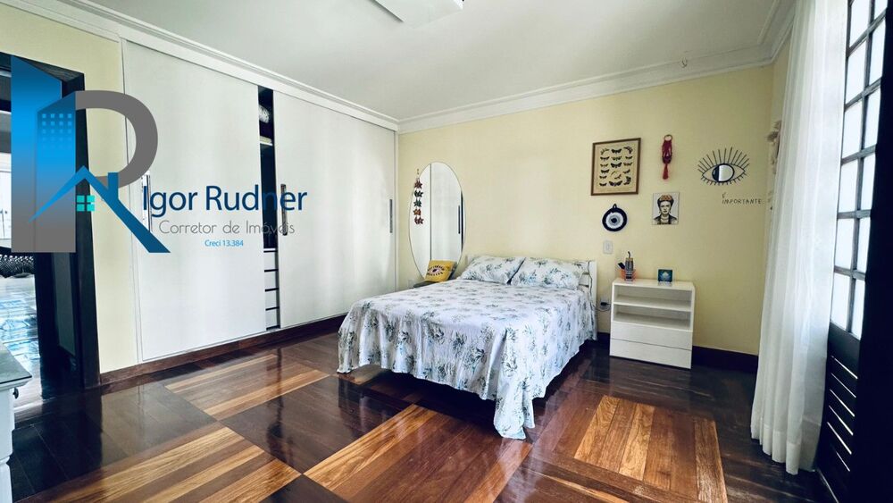Casa, 4 quartos, 240 m² - Foto 18