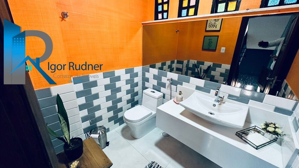 Casa, 4 quartos, 240 m² - Foto 37
