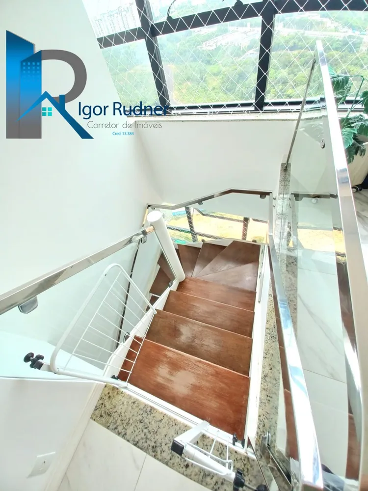 Cobertura, 3 quartos, 213 m² - Foto 9