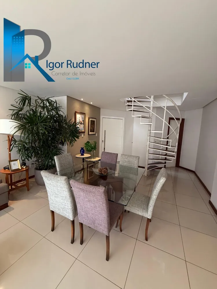 Cobertura, 3 quartos, 254 m² - Foto 4