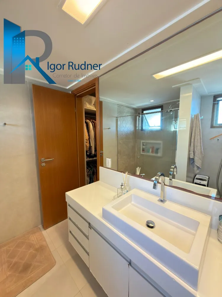 Apartamento, 3 quartos, 149 m² - Foto 1