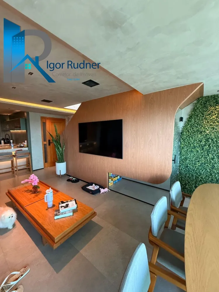 Cobertura, 4 quartos, 305 m² - Foto 3