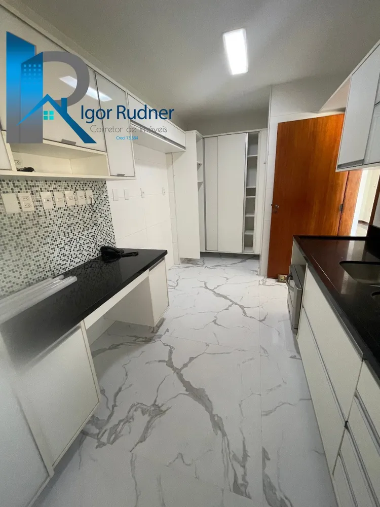 Apartamento, 3 quartos, 188 m² - Foto 2