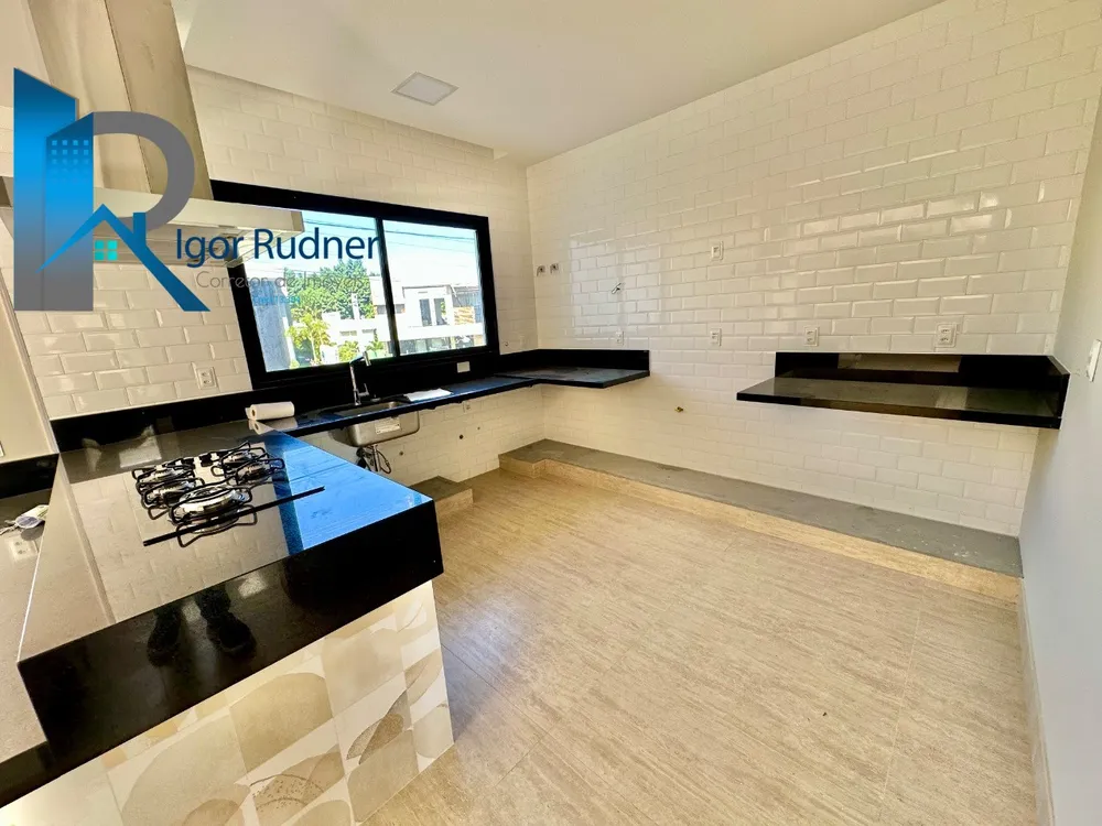Casa de Condomínio, 5 quartos - Foto 1