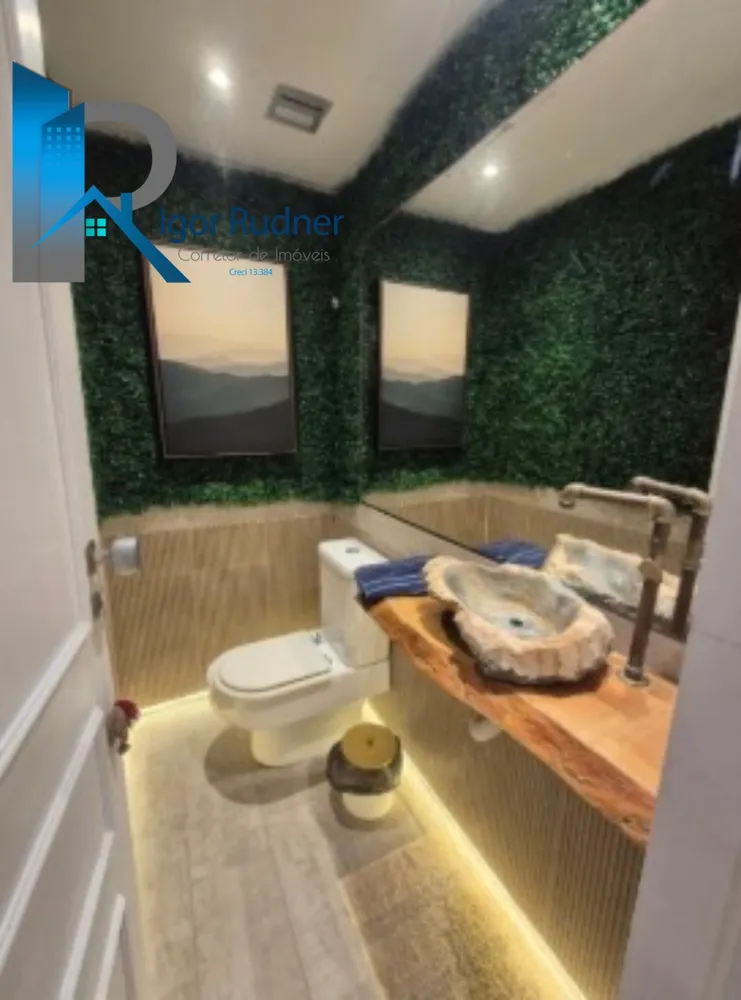 Cobertura, 3 quartos, 270 m² - Foto 1