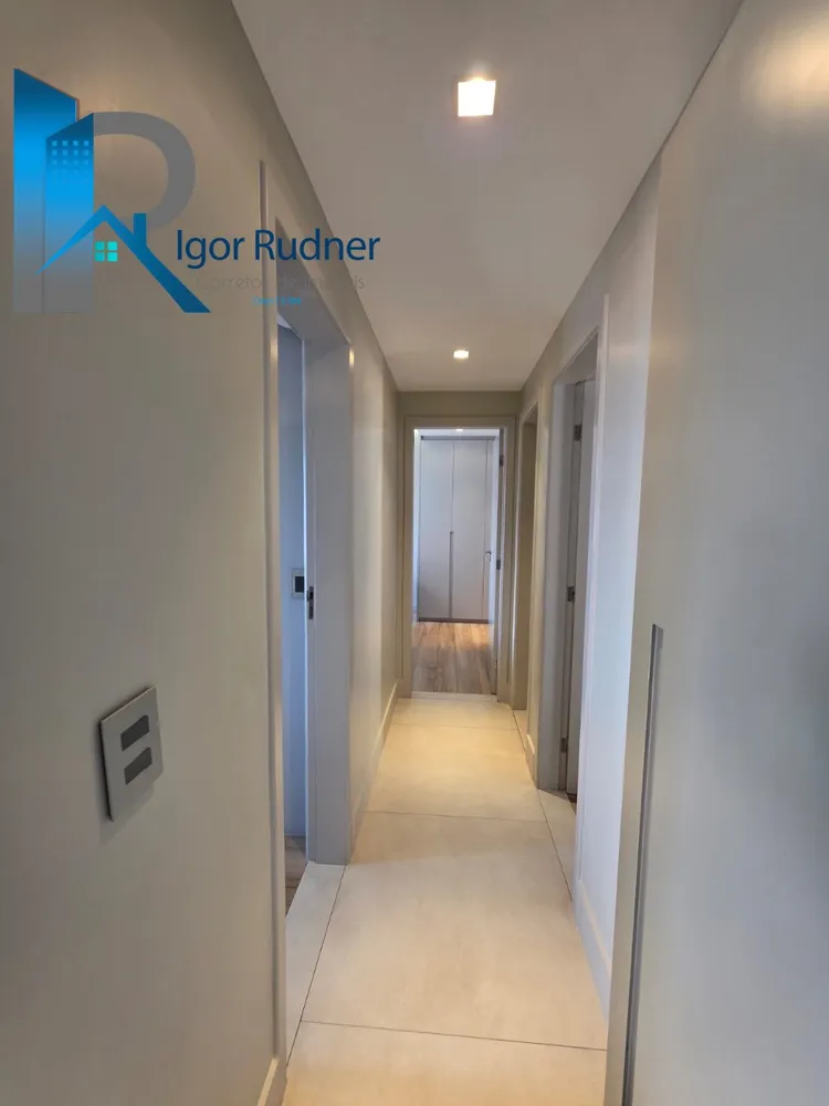 Apartamento, 3 quartos, 132 m² - Foto 4