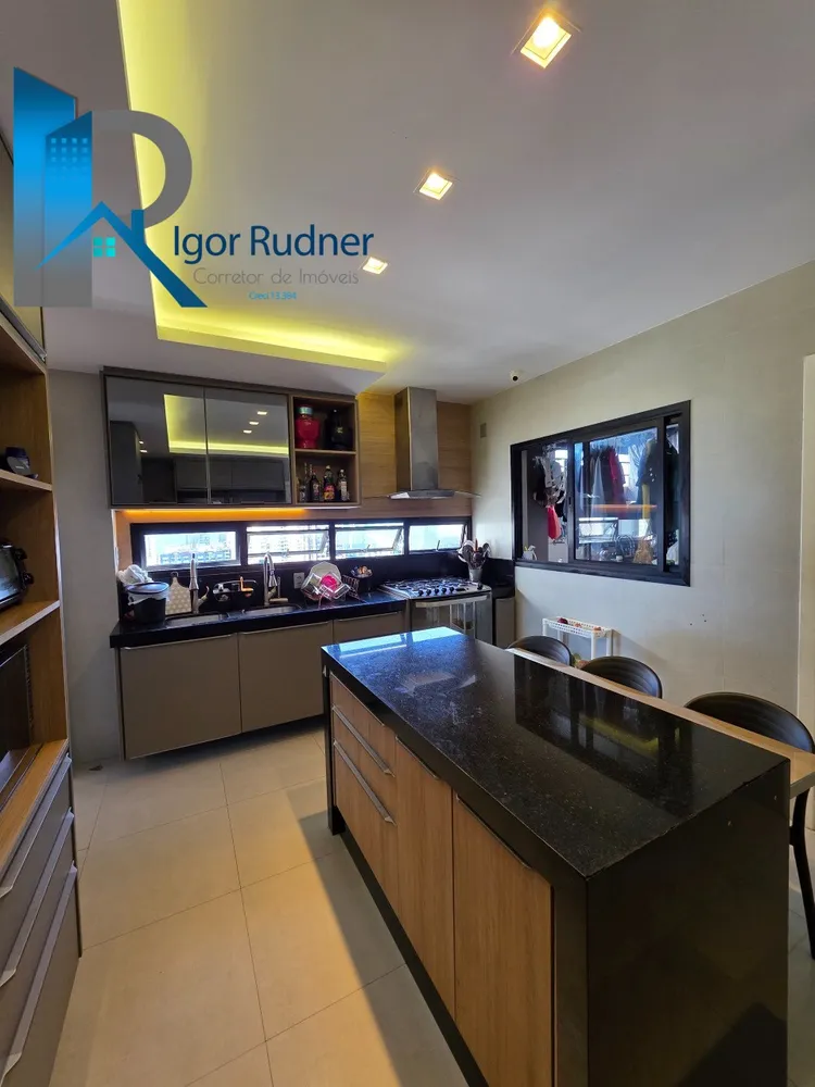 Apartamento, 3 quartos, 195 m² - Foto 5