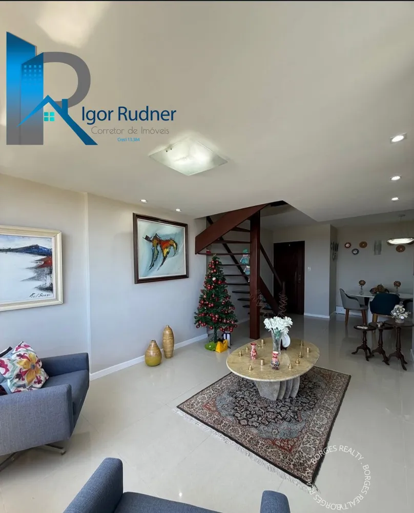 Cobertura, 3 quartos, 210 m² - Foto 1